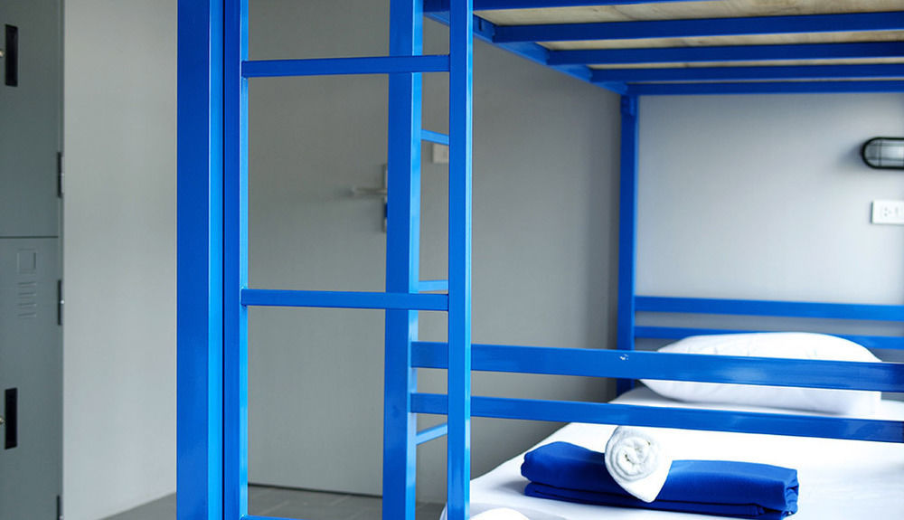 Loftel Station Hostel Bangkok Ngoại thất bức ảnh