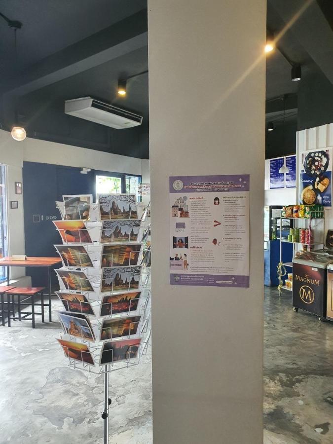 Loftel Station Hostel Bangkok Ngoại thất bức ảnh
